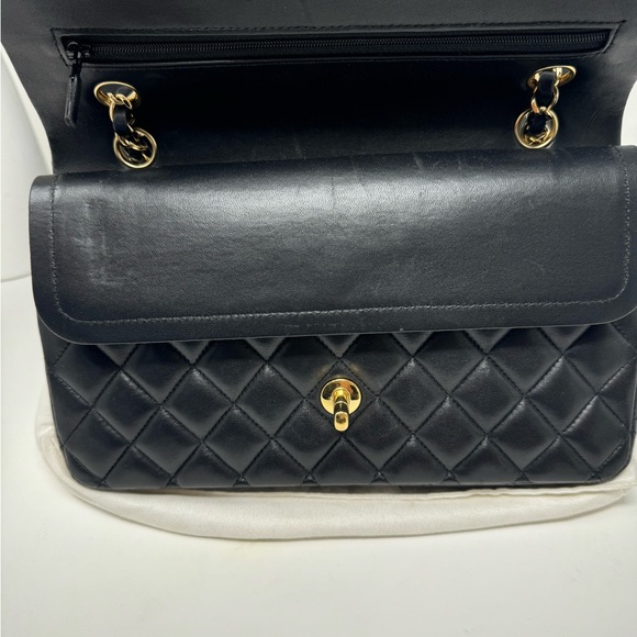 💯💎Authentic💎Chanel Classic Medium Double Flap Lambskin Bag GHW - Picture 3 of 9